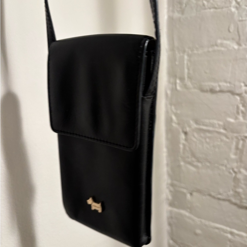 Radley London Black Crossbody Phone/Wallet Bag